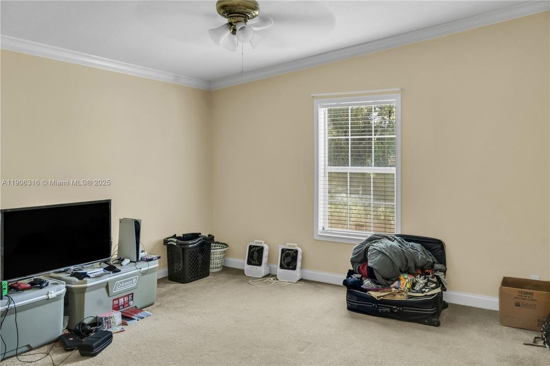 For Sale: $700,000 (5 beds, 3 baths, 0 Square Feet)