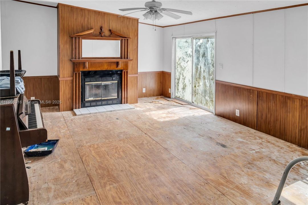 For Sale: $700,000 (5 beds, 3 baths, 0 Square Feet)