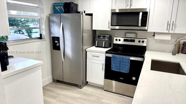 最近租的: $2,000 (2 贝兹, 1 浴室, 890 平方英尺)