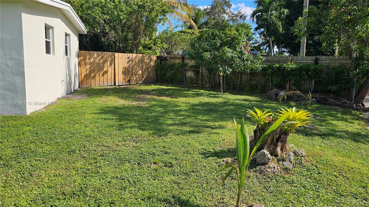 待售: $459,900 (3 贝兹, 2 浴室, 1248 平方英尺)