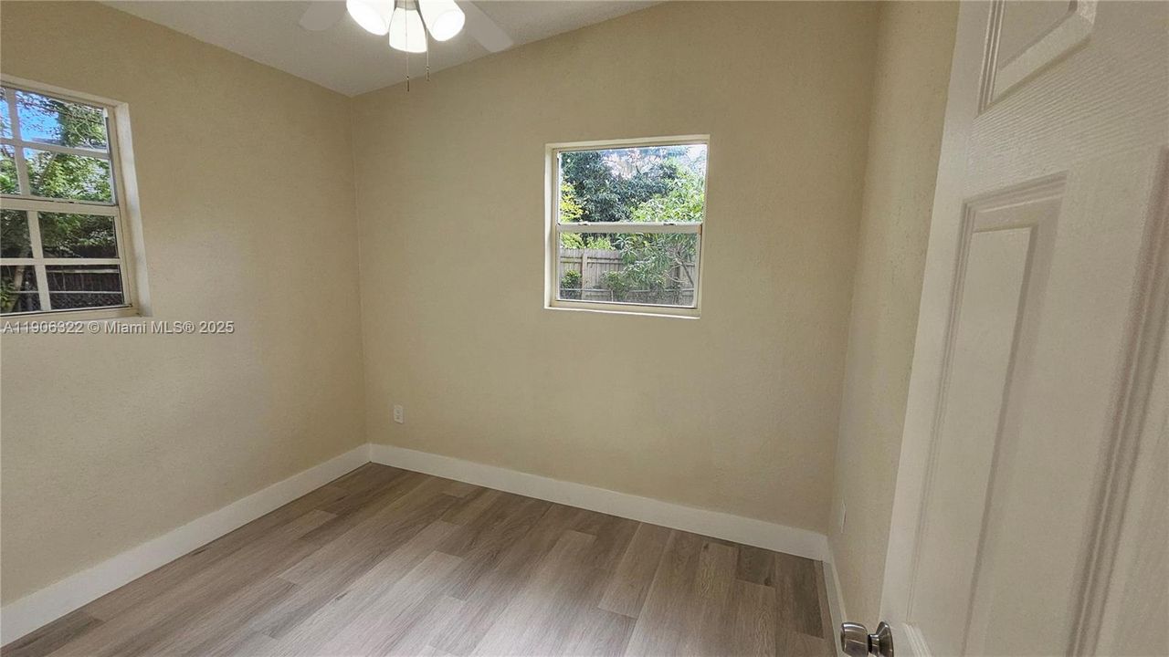 待售: $459,900 (3 贝兹, 2 浴室, 1248 平方英尺)