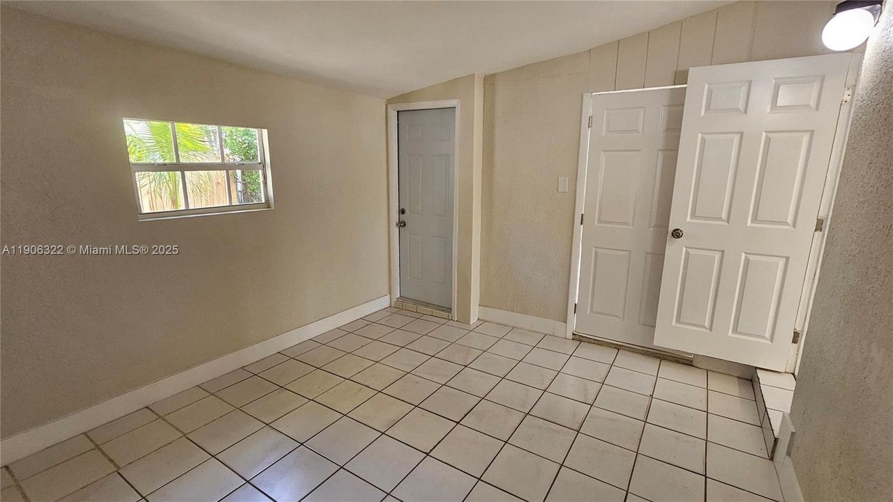 待售: $459,900 (3 贝兹, 2 浴室, 1248 平方英尺)