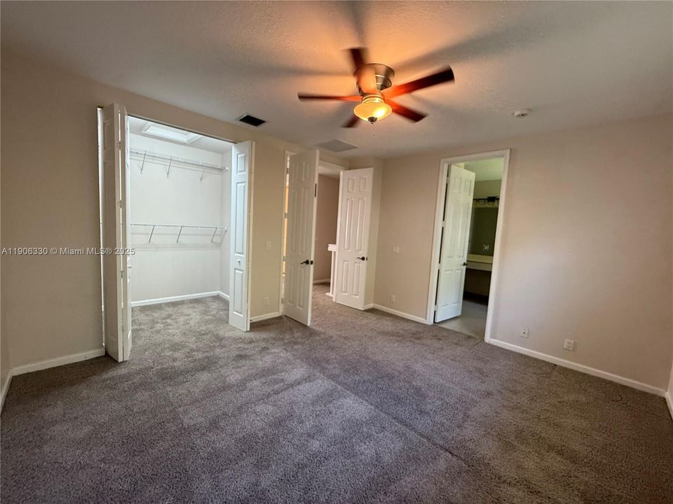 出租: $2,850 (3 贝兹, 2 浴室, 1707 平方英尺)