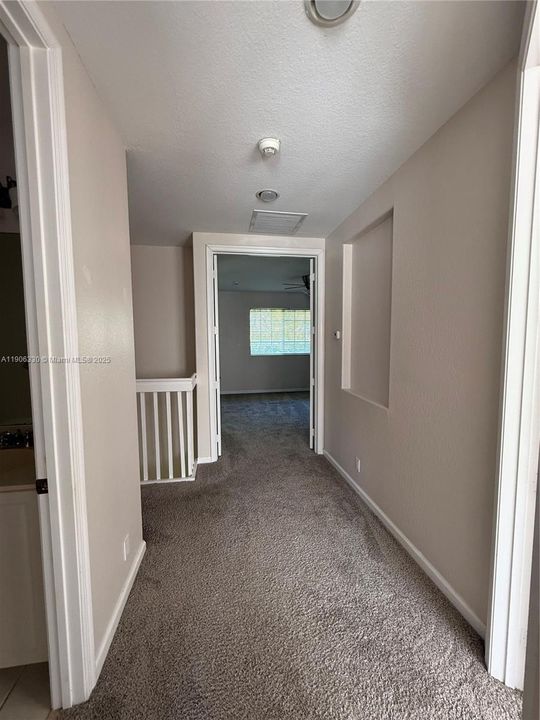 出租: $2,850 (3 贝兹, 2 浴室, 1707 平方英尺)