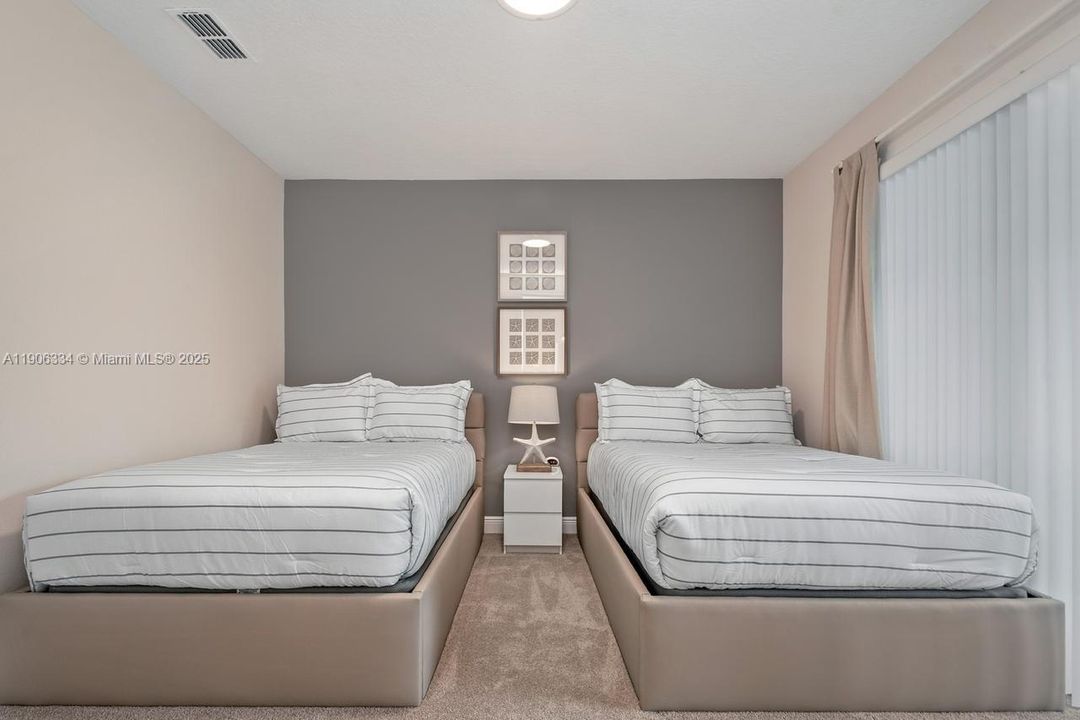 For Sale: $850,000 (8 beds, 8 baths, 0 Square Feet)