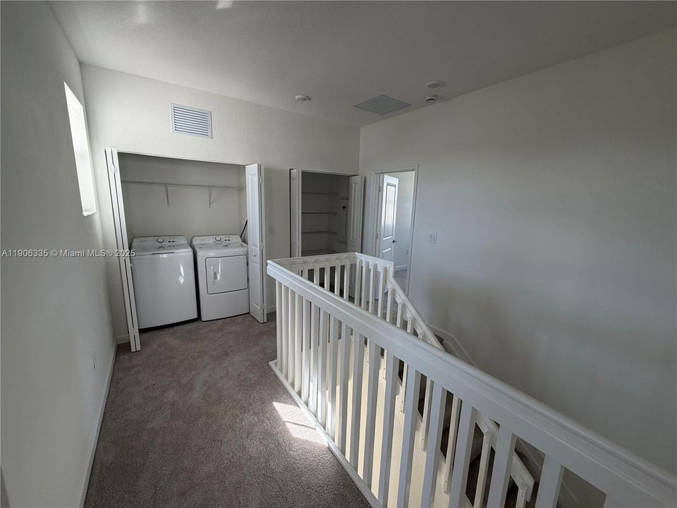 出租: $3,200 (3 贝兹, 2 浴室, 0 平方英尺)