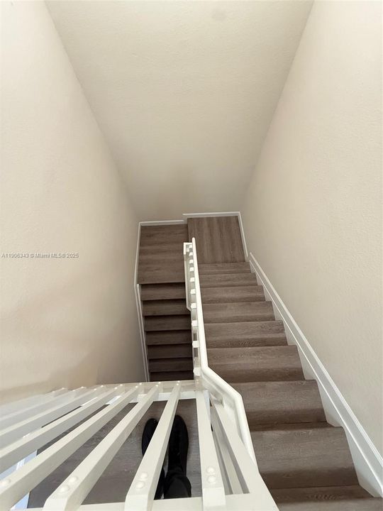 出租: $2,950 (4 贝兹, 2 浴室, 1946 平方英尺)