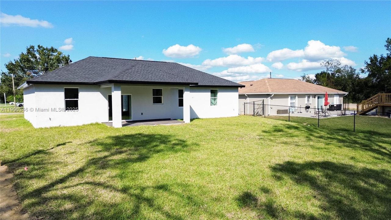 For Sale: $337,900 (3 beds, 2 baths, 1488 Square Feet)