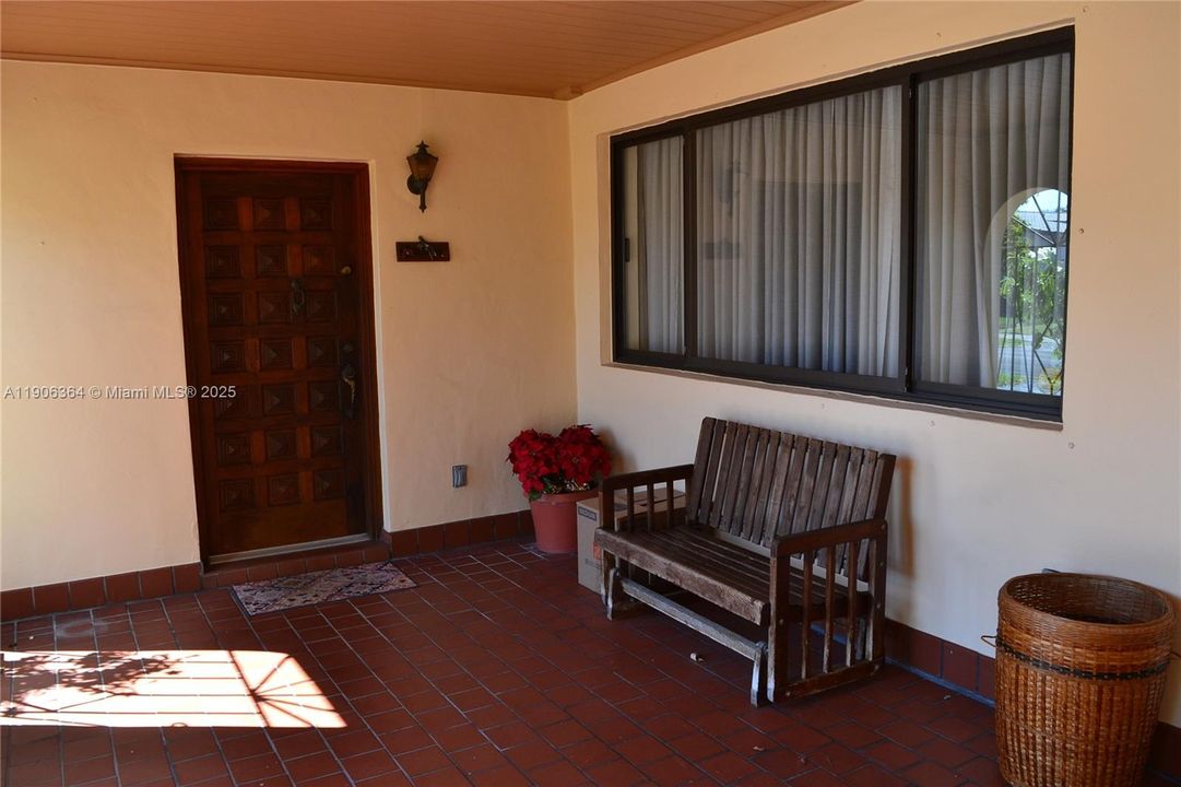 最近租的: $3,500 (4 贝兹, 3 浴室, 2097 平方英尺)