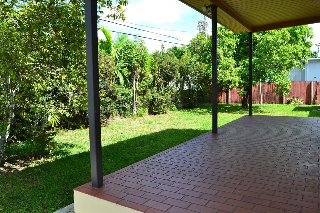 最近租的: $3,500 (4 贝兹, 3 浴室, 2097 平方英尺)