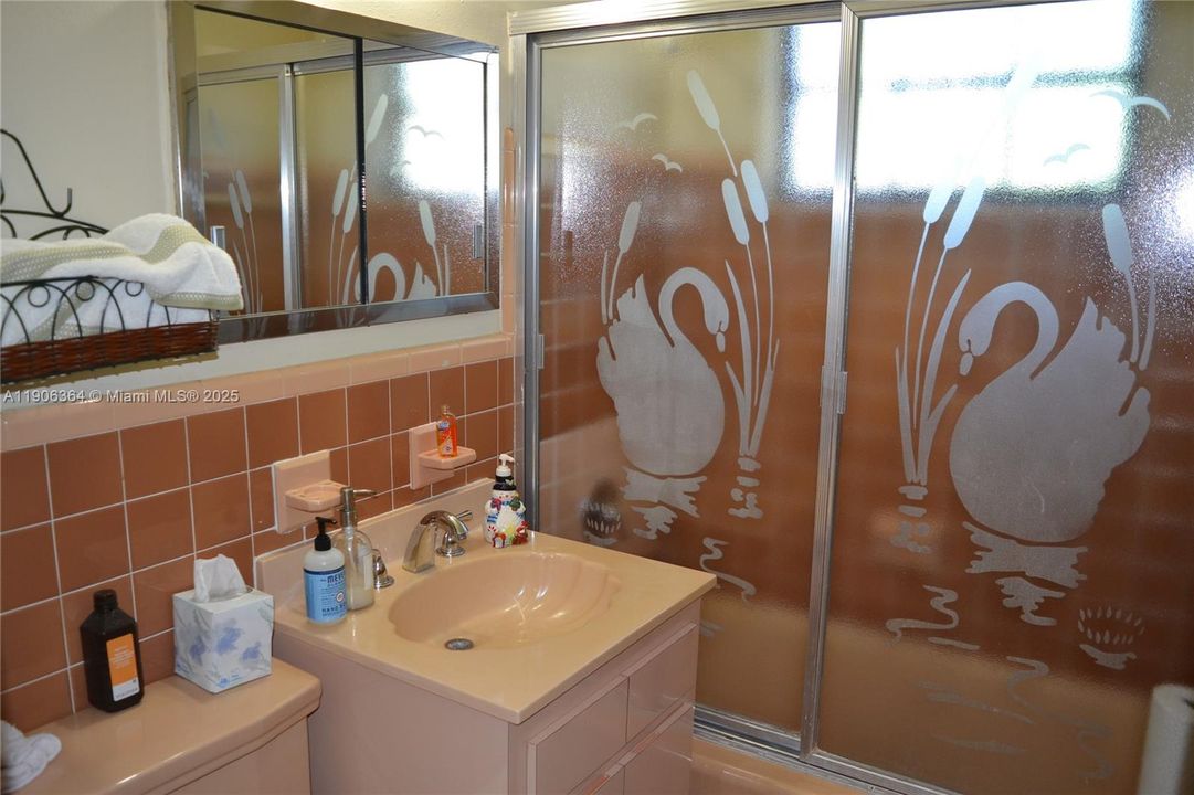 最近租的: $3,500 (4 贝兹, 3 浴室, 2097 平方英尺)