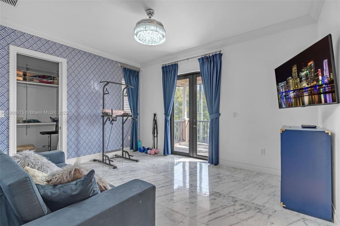 На продажу: $5,900,000 (5 спален, 6 ванн, 4919 Квадратных фут)