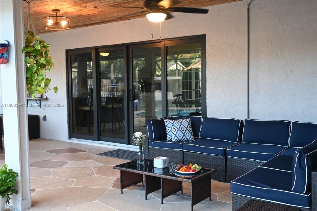 For Rent: $6,450 (4 beds, 2 baths, 2140 Square Feet)