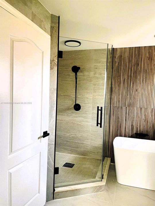 Recientemente alquilado: $5,000 (4 camas, 2 baños, 2154 Pies cuadrados)