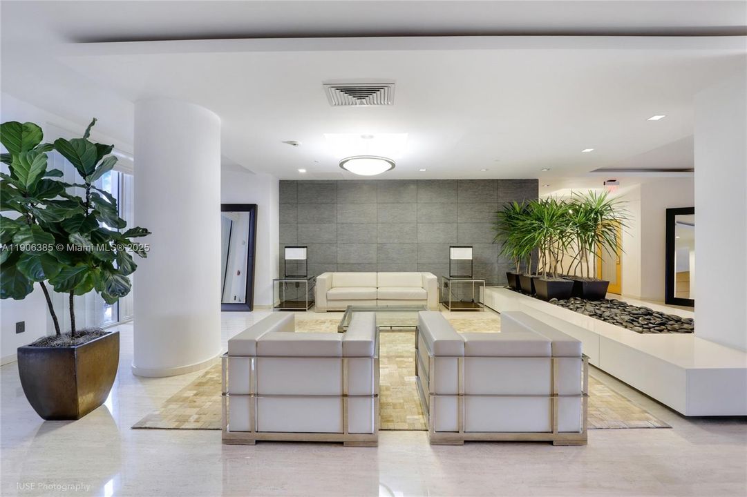 For Rent: $7,500 (2 beds, 2 baths, 1875 Square Feet)