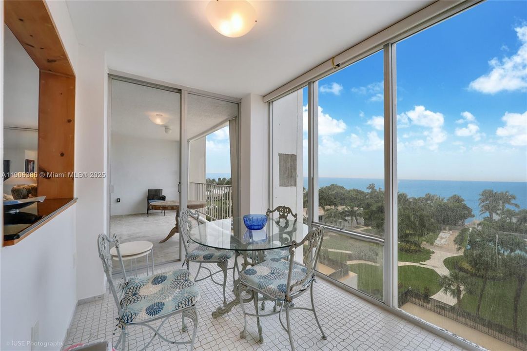 For Rent: $7,500 (2 beds, 2 baths, 1875 Square Feet)