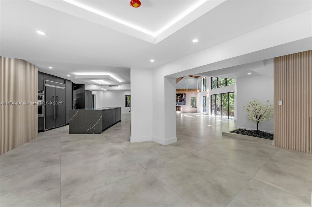 For Sale: $3,652,500 (4 beds, 3 baths, 4480 Square Feet)