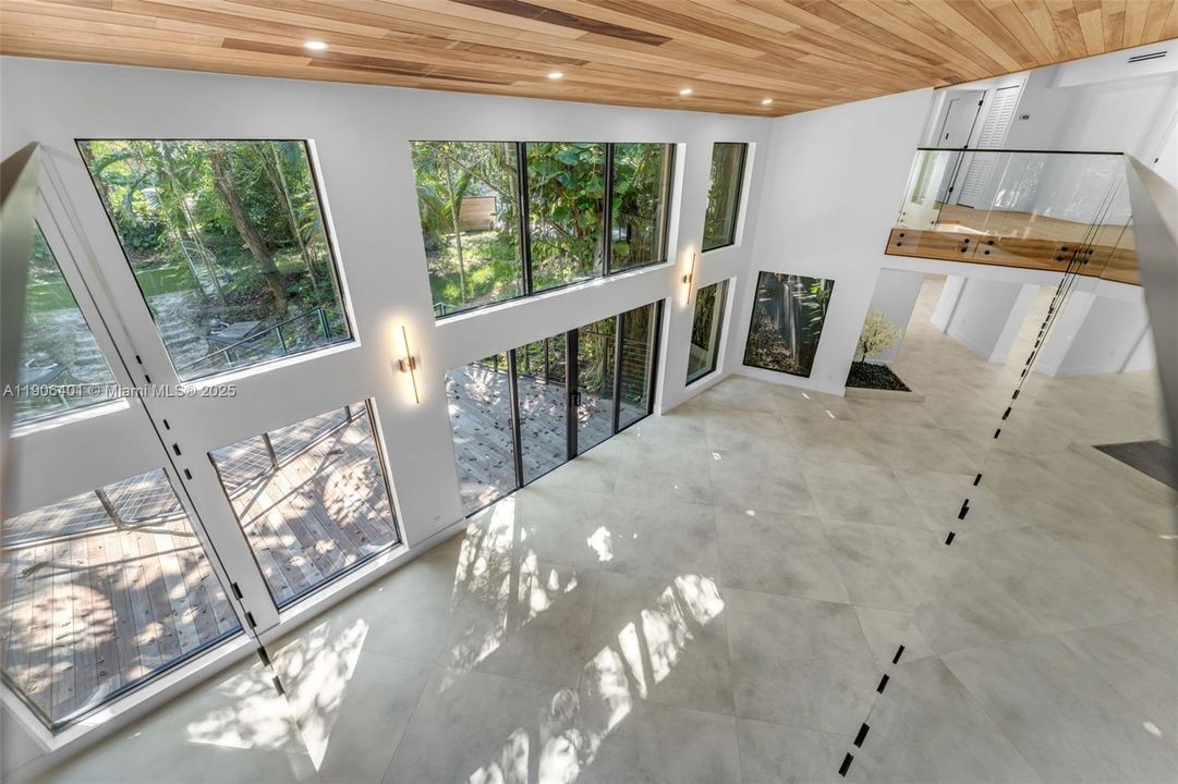 For Sale: $3,652,500 (4 beds, 3 baths, 4480 Square Feet)