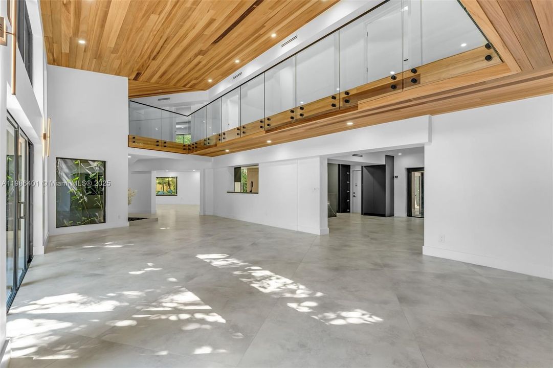 For Sale: $3,652,500 (4 beds, 3 baths, 4480 Square Feet)