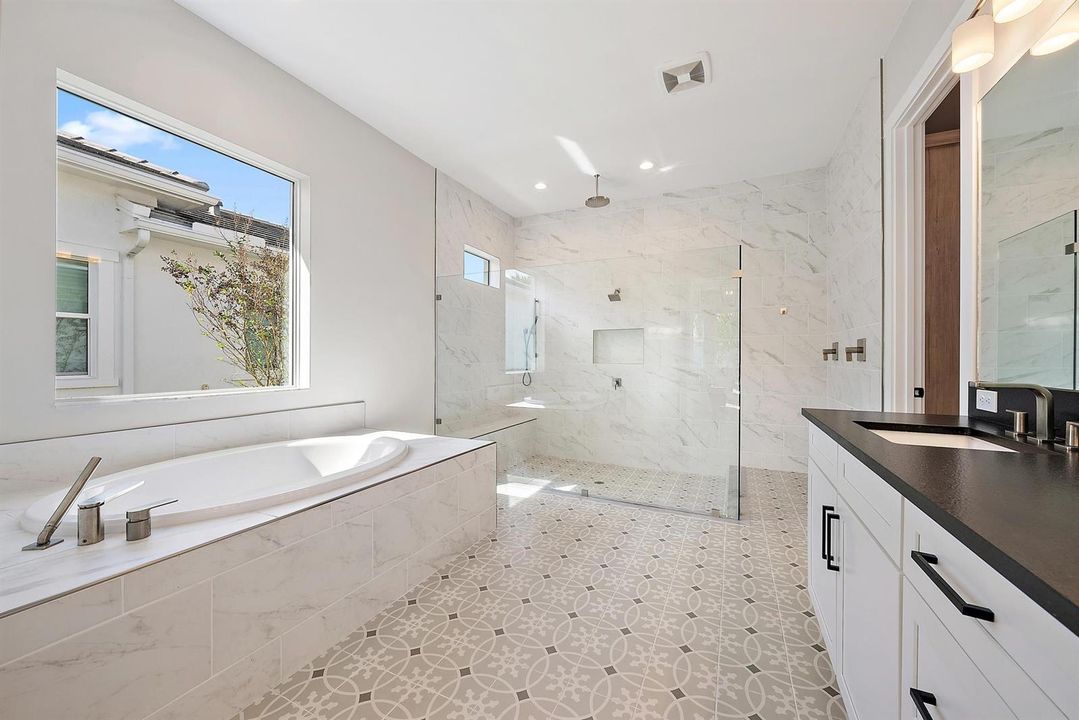 9316 Crestview Cir-41