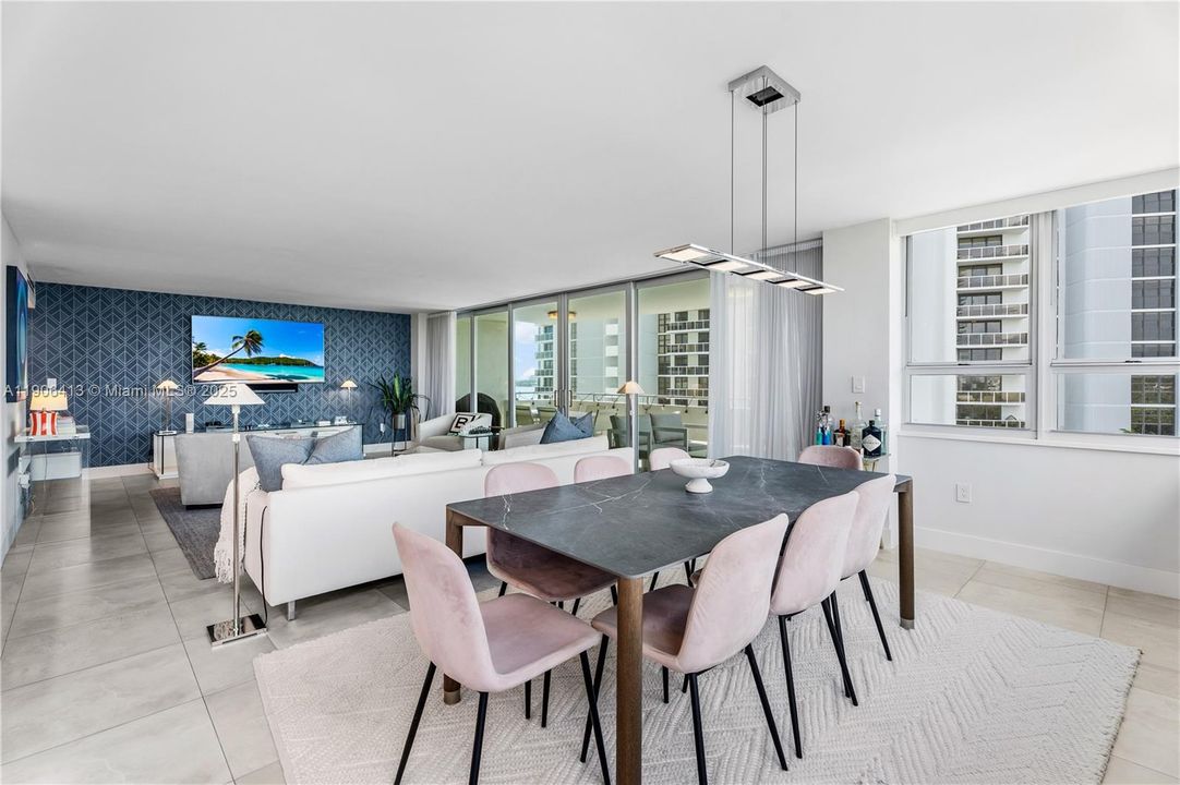 На продажу: $1,395,000 (2 спален, 2 ванн, 1733 Квадратных фут)