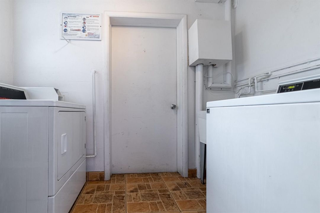 3rd Floor Laundry Room