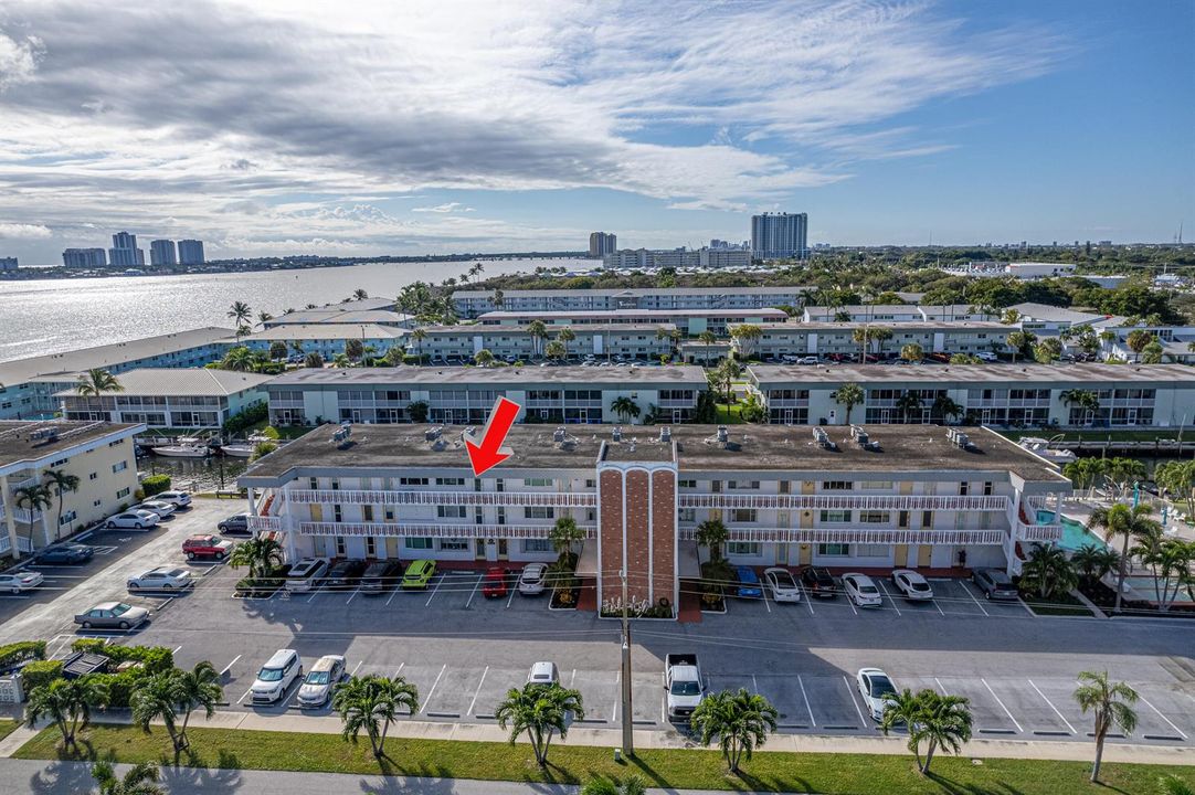 Aerial & Location of Unit