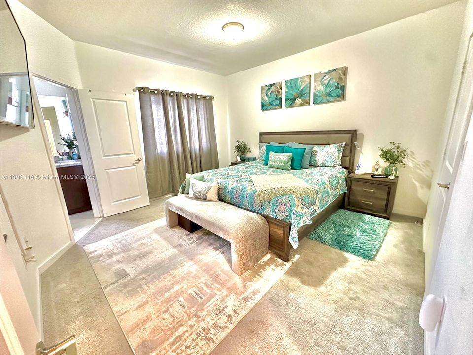 待售: $454,500 (4 贝兹, 3 浴室, 1680 平方英尺)