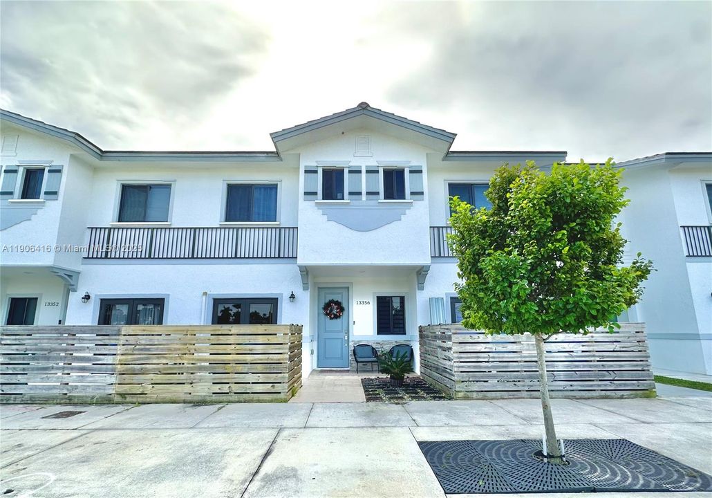 待售: $454,500 (4 贝兹, 3 浴室, 1680 平方英尺)