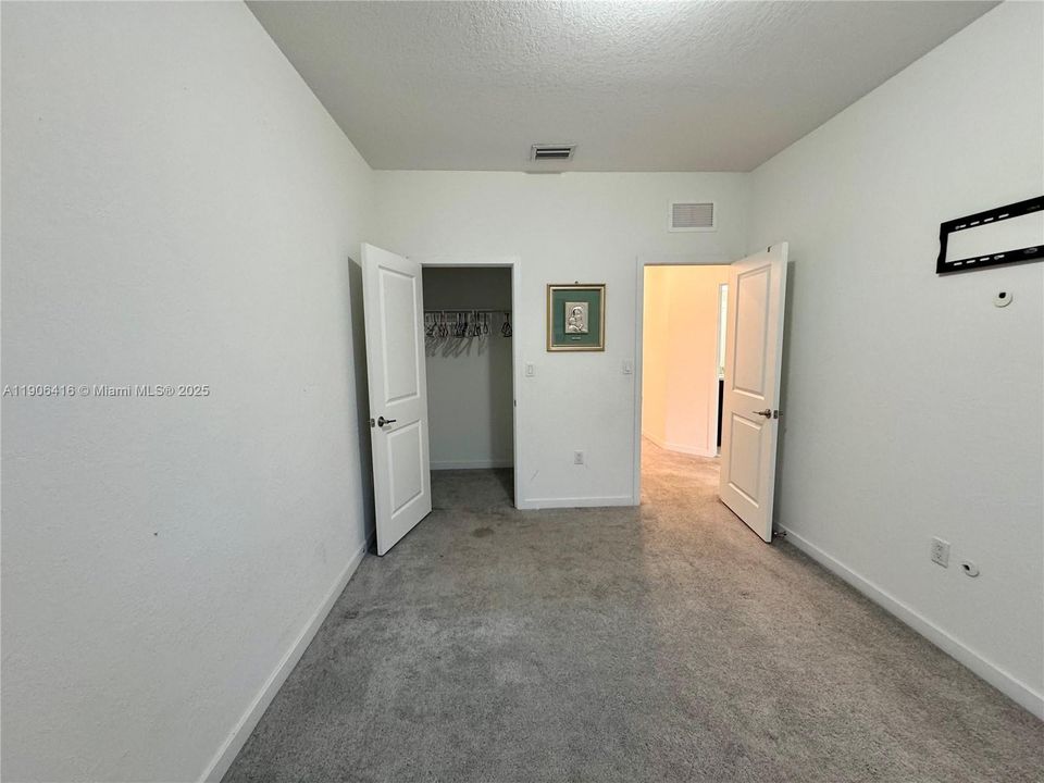 待售: $454,500 (4 贝兹, 3 浴室, 1680 平方英尺)