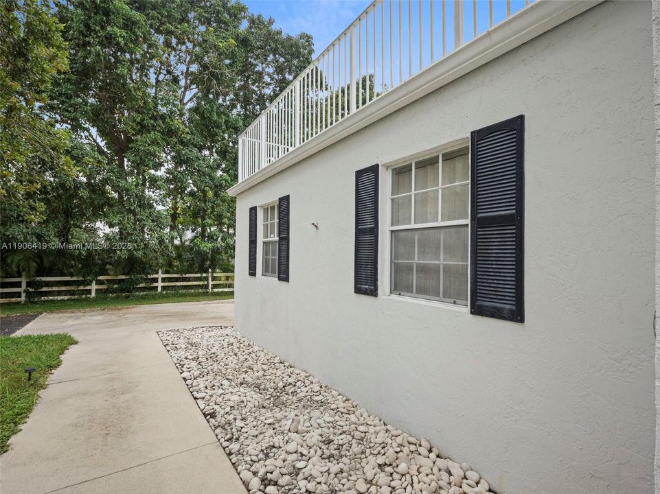 En Venta: $1,620,000 (3 camas, 3 baños, 2380 Pies cuadrados)