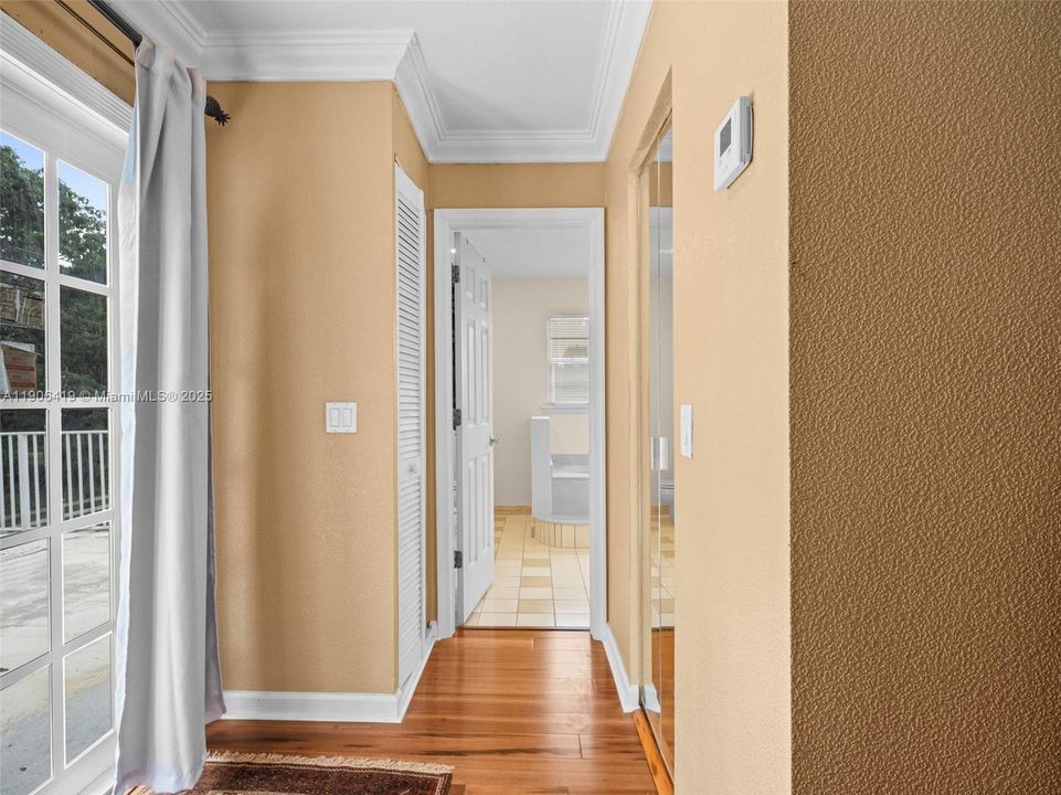 En Venta: $1,620,000 (3 camas, 3 baños, 2380 Pies cuadrados)