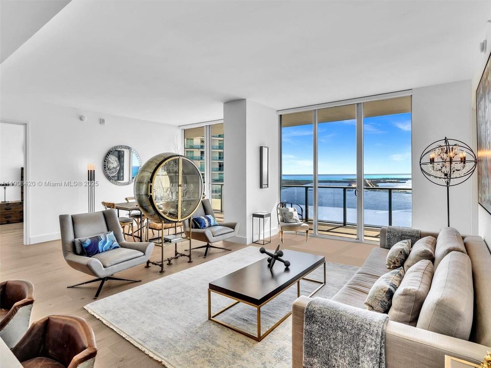 Recently Rented: $11,250 (2 beds, 3 baths, 1622 Square Feet)