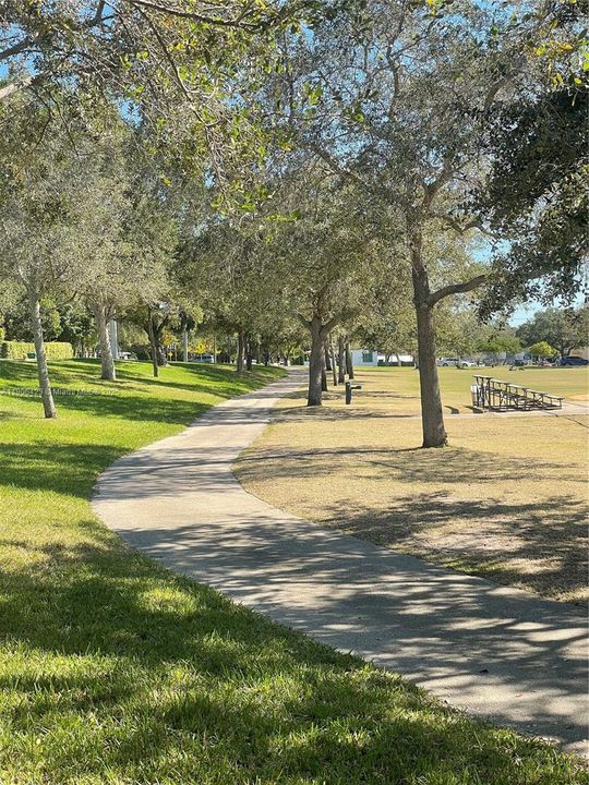 Continental Park Walking Trail