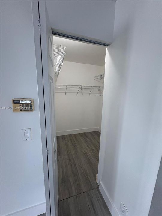 For Rent: $3,750 (3 beds, 2 baths, 1353 Square Feet)