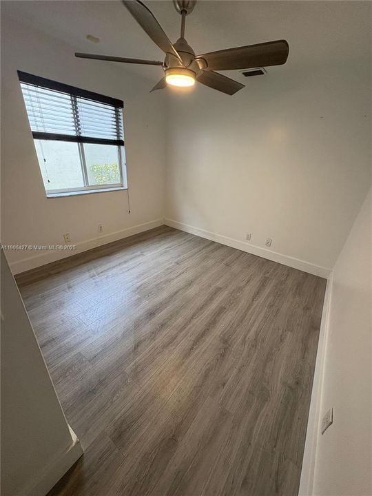For Rent: $3,750 (3 beds, 2 baths, 1353 Square Feet)