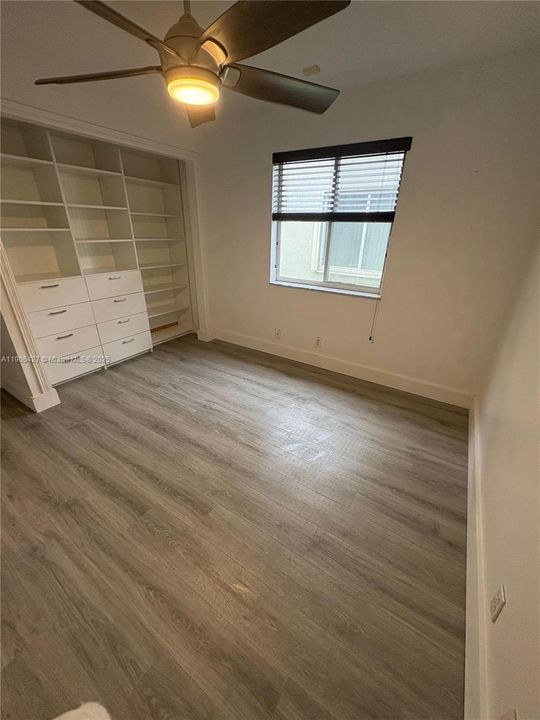 For Rent: $3,750 (3 beds, 2 baths, 1353 Square Feet)