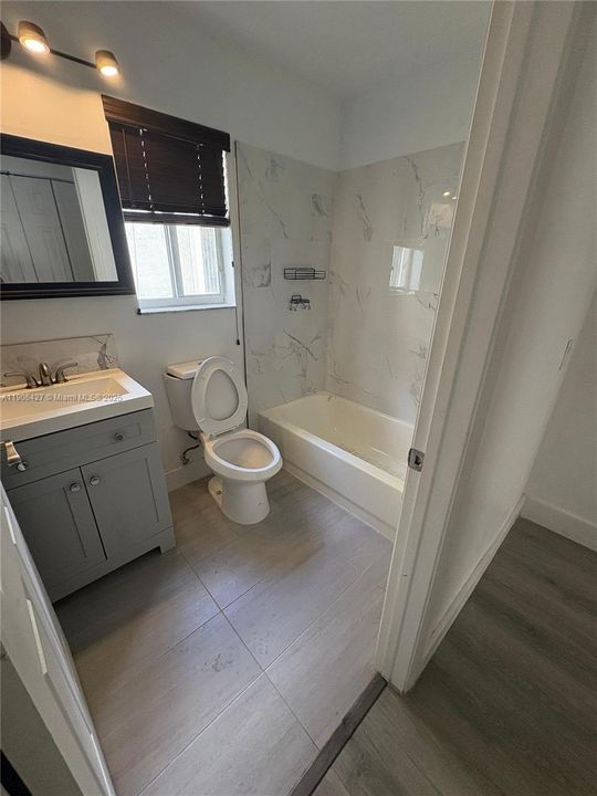 For Rent: $3,750 (3 beds, 2 baths, 1353 Square Feet)