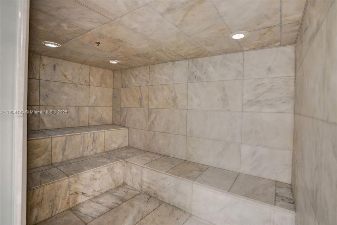 На продажу: $949,000 (2 спален, 3 ванн, 1403 Квадратных фут)