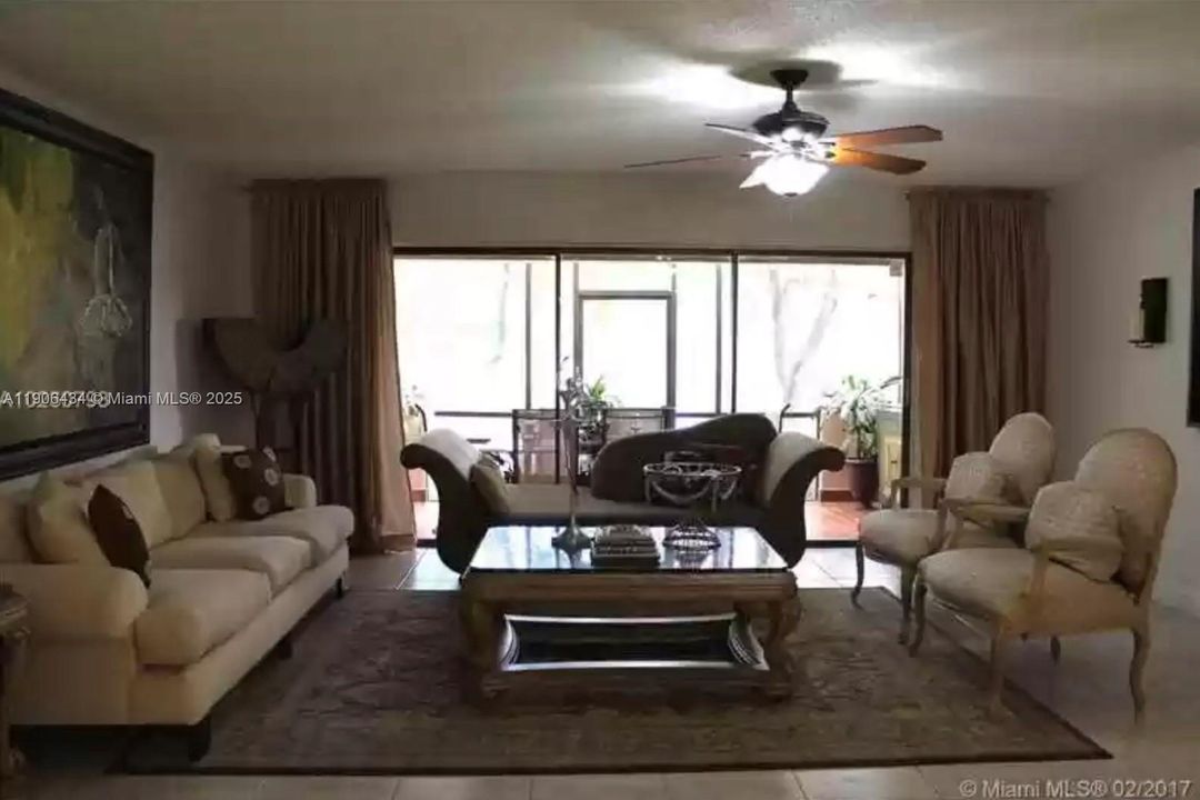 待售: $514,000 (2 贝兹, 2 浴室, 1600 平方英尺)