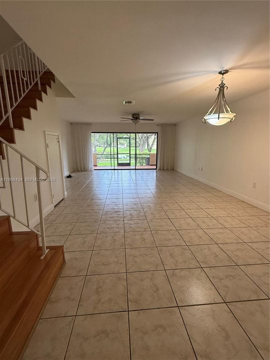 待售: $514,000 (2 贝兹, 2 浴室, 1600 平方英尺)