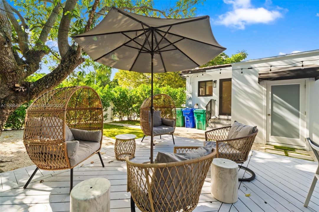 待售: $1,450,000 (3 贝兹, 2 浴室, 1340 平方英尺)