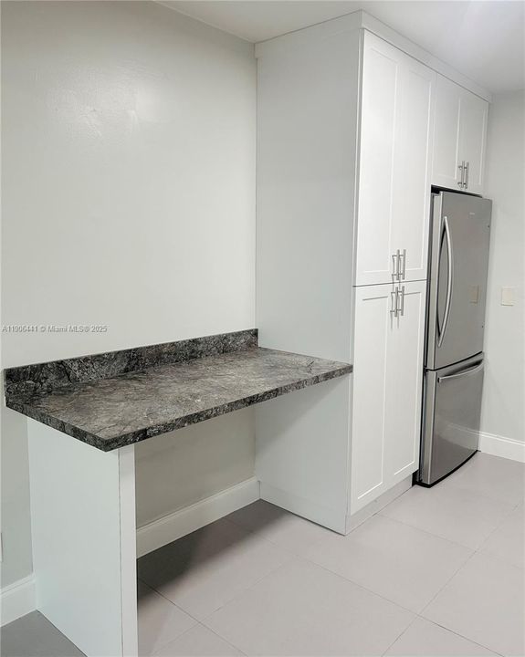 Recently Rented: $2,500 (2 beds, 2 baths, 2550 Square Feet)