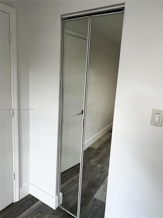 Recently Rented: $3,450 (3 beds, 2 baths, 1785 Square Feet)