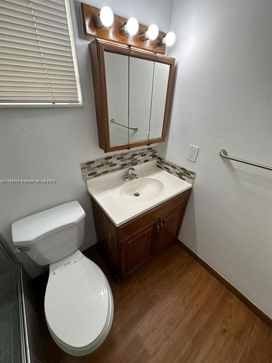 For Rent: $1,600 (1 beds, 1 baths, 615 Square Feet)