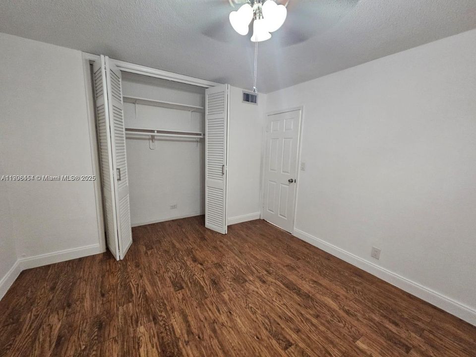 For Rent: $1,600 (1 beds, 1 baths, 615 Square Feet)