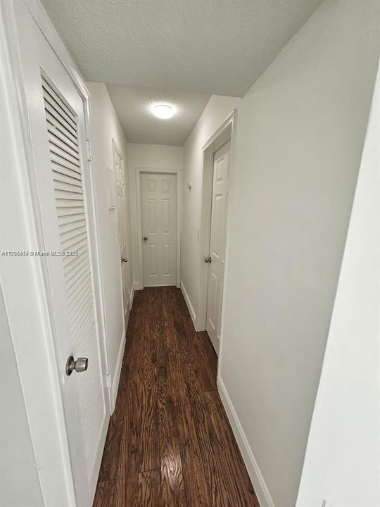 For Rent: $1,600 (1 beds, 1 baths, 615 Square Feet)