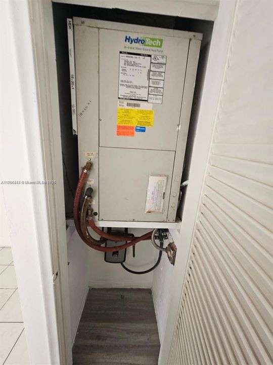 For Rent: $1,600 (1 beds, 1 baths, 615 Square Feet)