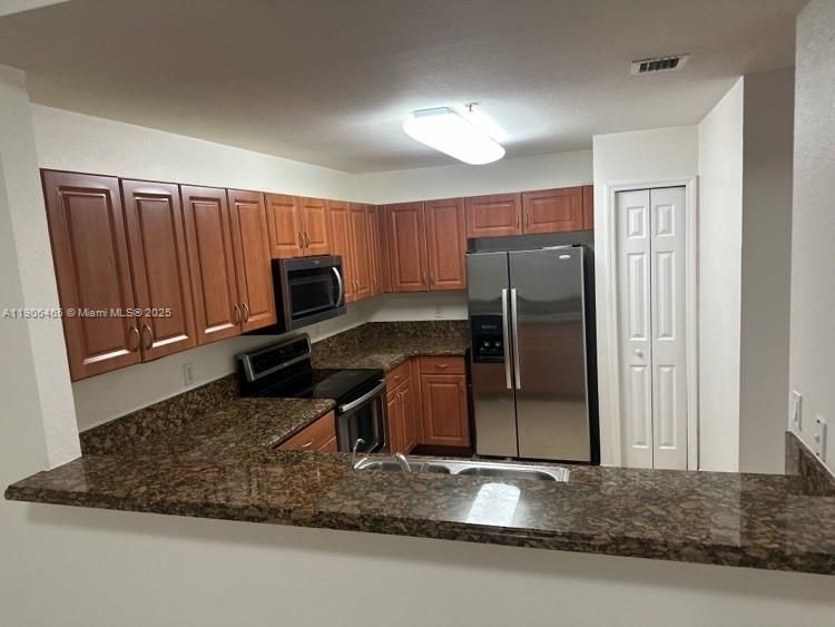 For Rent: $2,770 (3 beds, 2 baths, 1312 Square Feet)