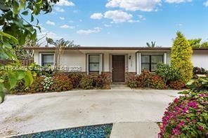 For Sale: $600,000 (3 beds, 2 baths, 1300 Square Feet)